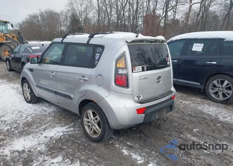 2011 Kia Soul + из США, поврежденный, VIN KNDJT2A23B7279154